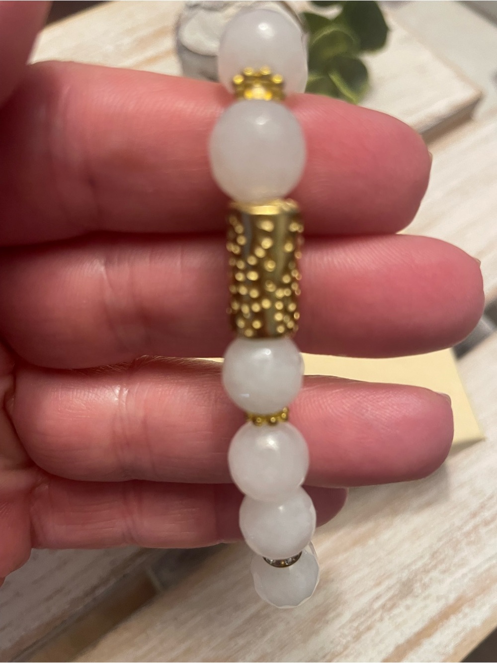 White Cream Quartz 10mm Stretch Gemstone Bracelet with Gold Accents - Picture 4 of 6